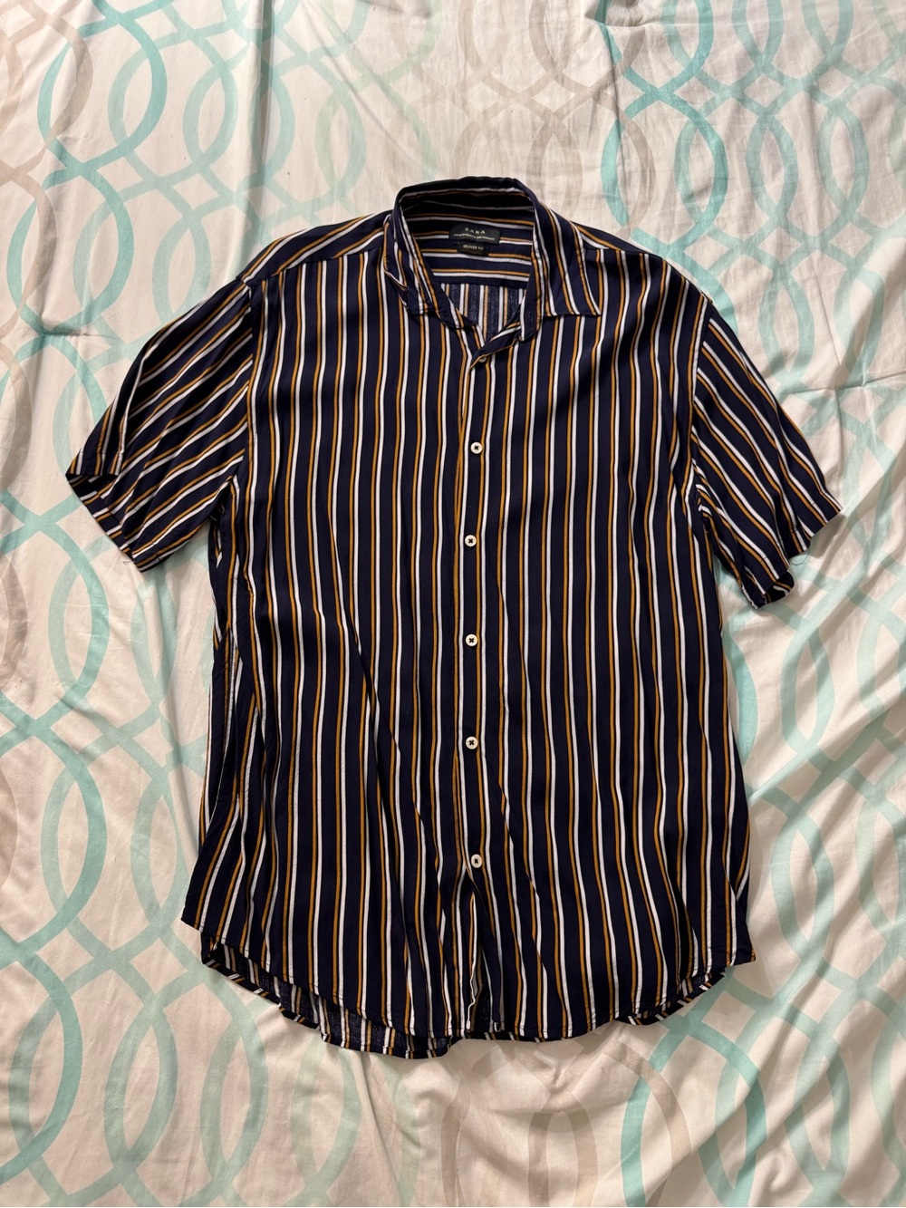 Zara Men's Navy Short-Sleeve Button-Down with Cream & Gold Stripes